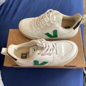 Veja sneakers white and green kids size 3
